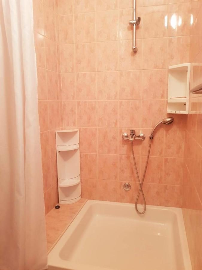 פודגורה Apartment Dalma מראה חיצוני תמונה