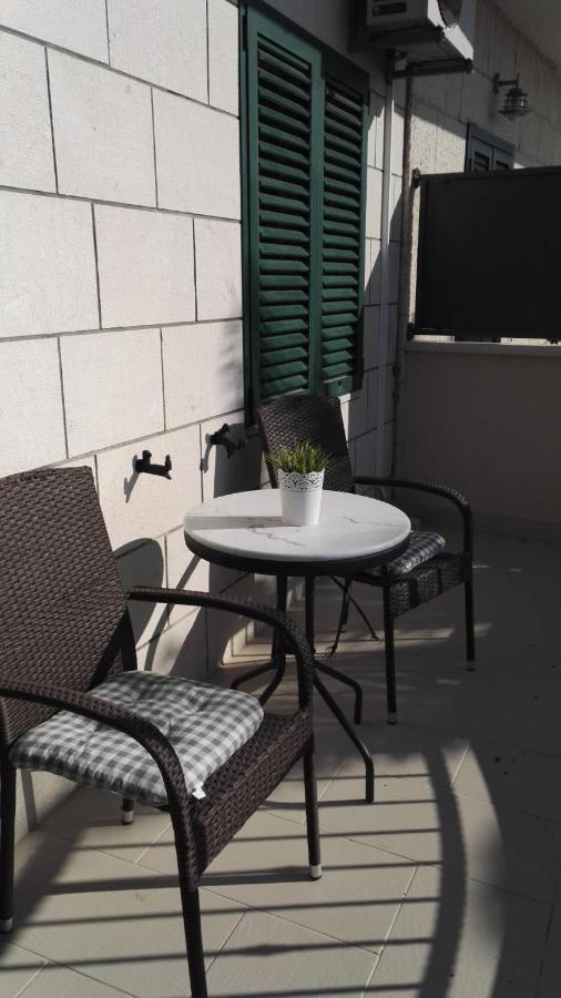 פודגורה Apartment Dalma מראה חיצוני תמונה